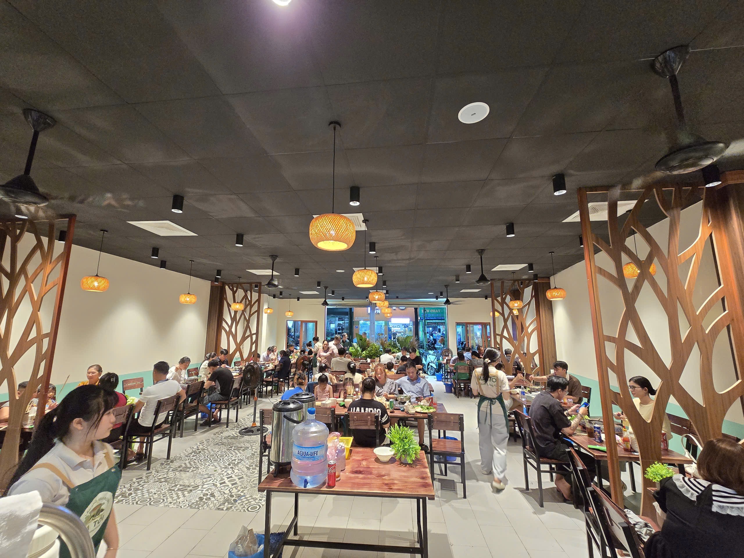 Mạ Tôi BD - CN Chánh Nghĩa 2 - Phòng riêng